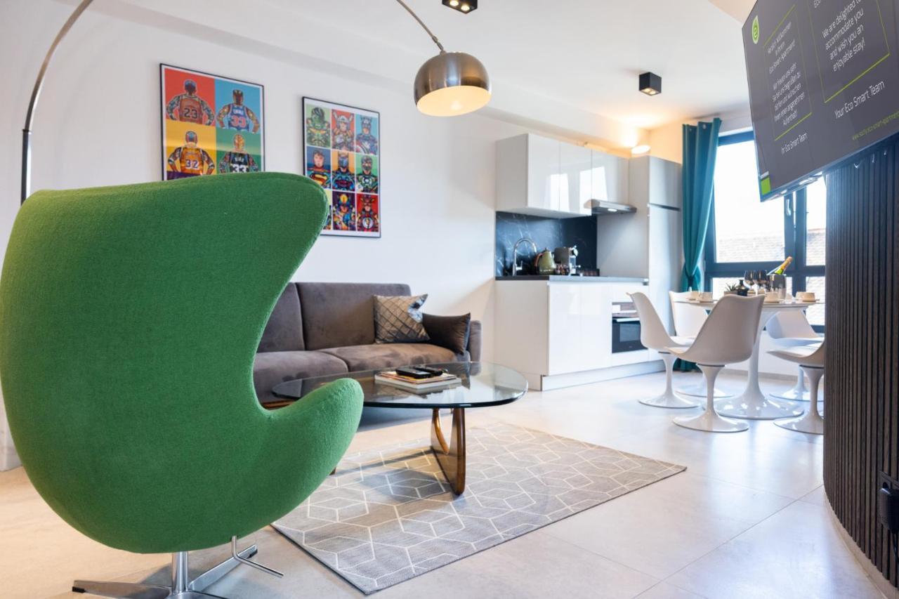 The Penthouse At Eco Smart Apartments Neurenberg Buitenkant foto